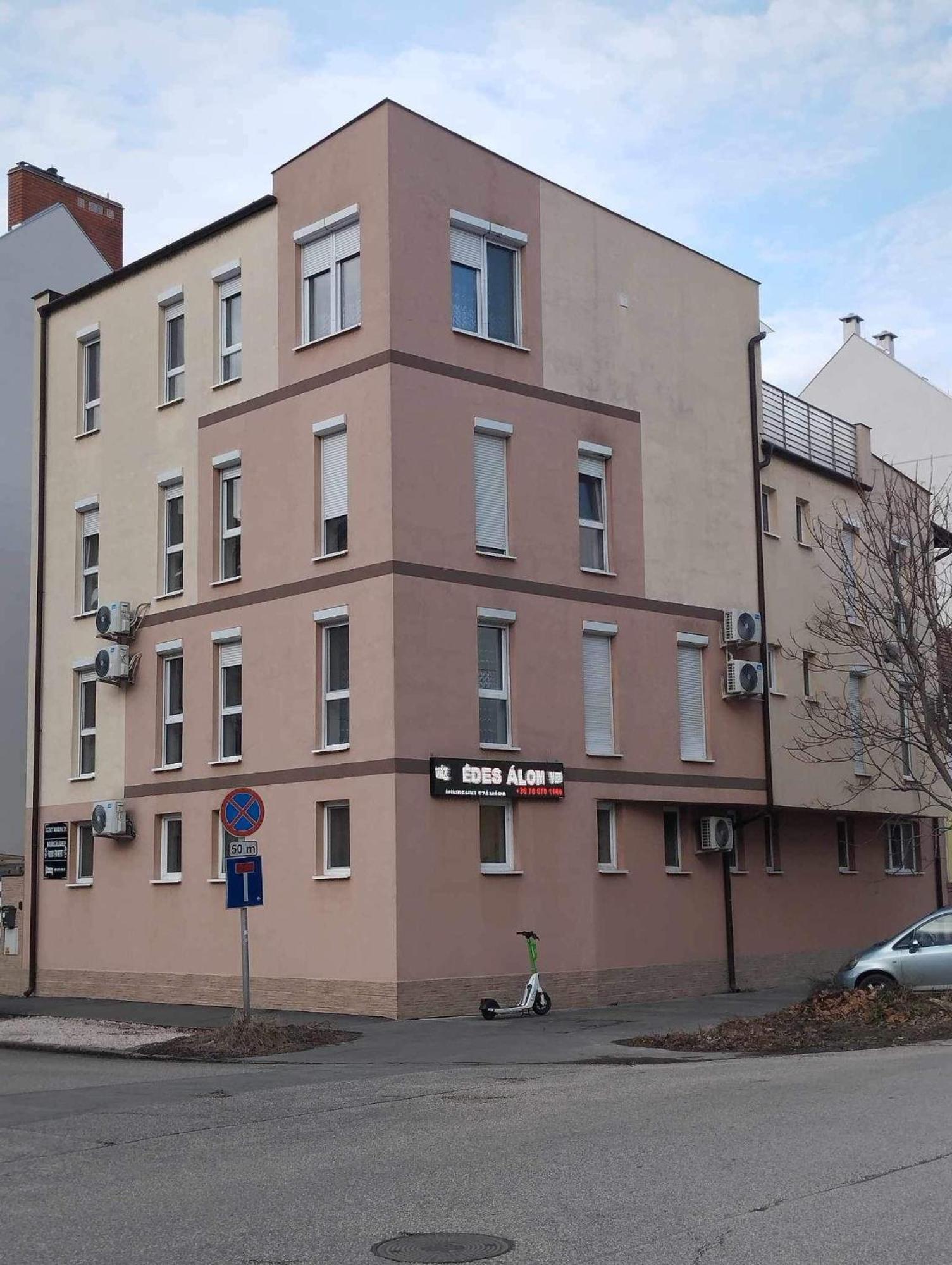Sweet Dream Guesthouse Szeged Esterno foto